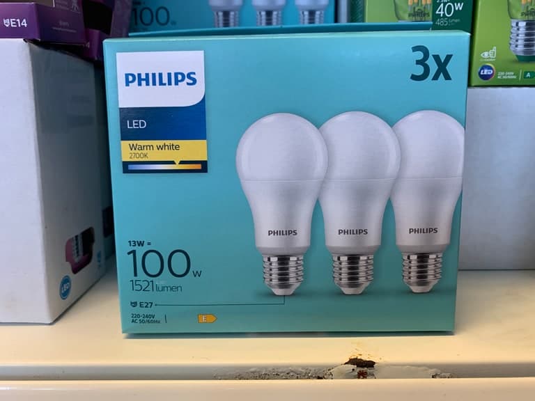 Philips LED E27 13W (100W) 2700K Warmweiß 1521lm 3er-Pack