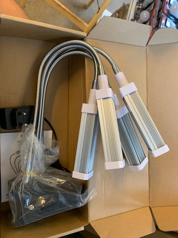 USB Schwanenhals-LED-Leuchte 4-Arm Schreibtisch-/Klemm-Lampe LED-Stripes