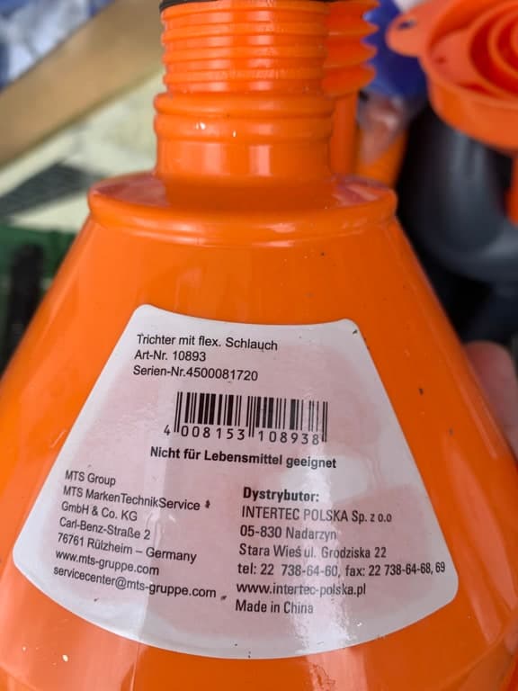 MTS Trichter mit flexiblem Schlauch (Art. 10893) orange für Motoröl/Schmiermittel