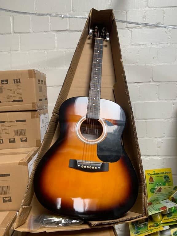 Akustische Westerngitarre Sunburst Brown Komplett-Karton (Anfänger-Gitarre)